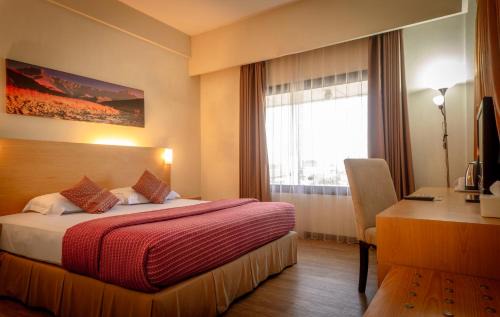 Lux Tychi Hotel