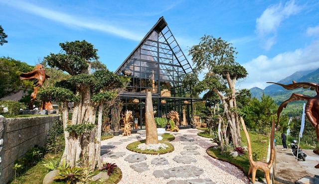 Luxcamp Selo - Merapi View by Horison