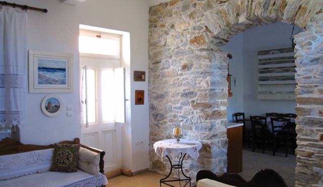 Luxury 100m2 house 15min. from the sea