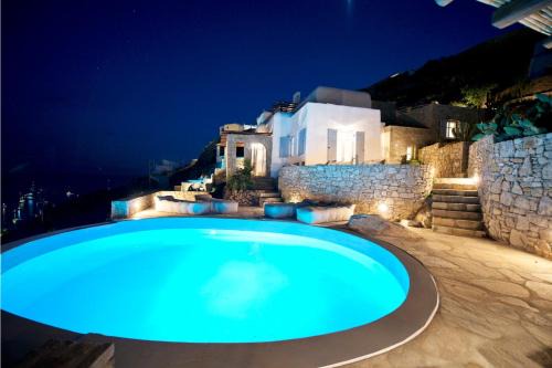 Luxury Mykonos Villa - 3 Bedrooms - Villa Vigor - Stunning Sea Views - Agios Lazaros