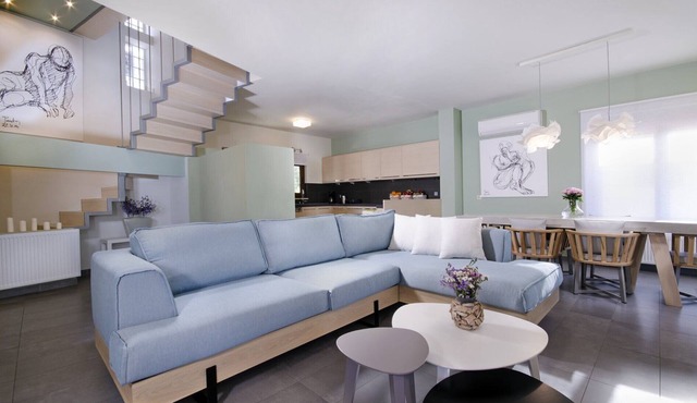 LUXURY RESIDENCE AT THE HEART OF THE HISTORIC DISTRICT OF HALEPA