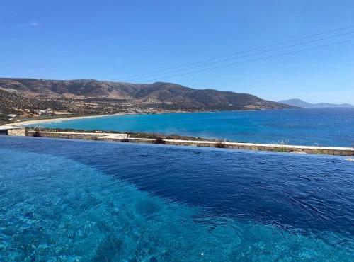 Luxury villa with private infinity pool and stunning sea view
