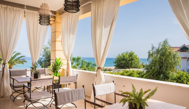 Makis Hotel Skala