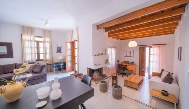 Malia Central Spacious House , Ideal for Familys & Groups