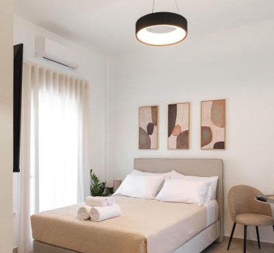 Marika's central cosy studio in Ierapetra- walk to the beach and city centre