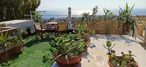 Maris full apartment with roof garden access