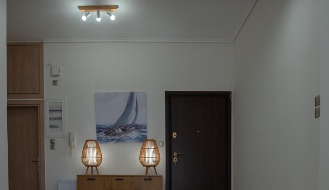 Max Blue apartment, a stay like no other in Piraeus
