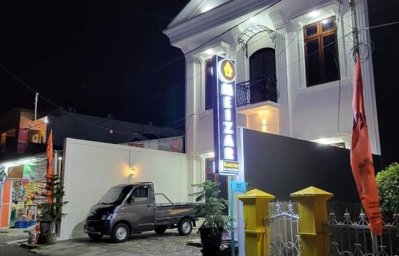 MEIZAR HOMESTAY