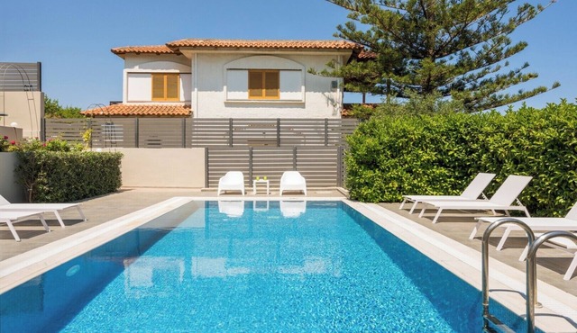 Meliti Luxury Villa