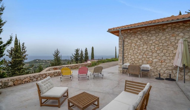 Melivaroni Villa