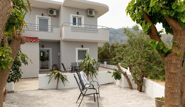 Metochi Family Villa