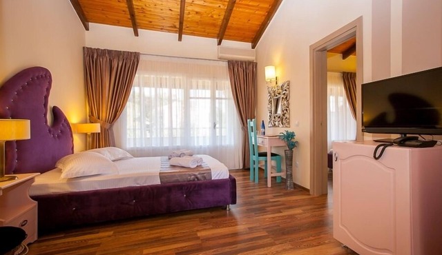 Michelangelo Resort