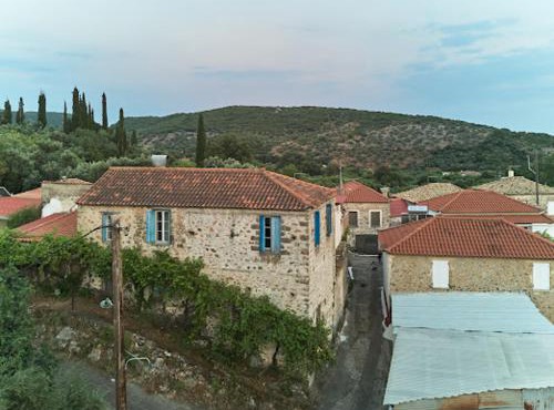 Milionis Manor