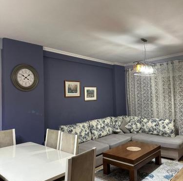 Modern 2BR Apartment with Living Room and Private garage