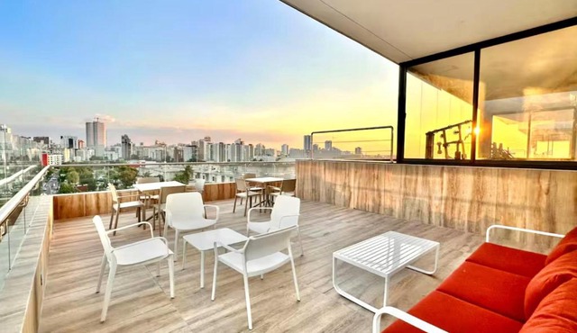 Modern Apartment in Arroyo Hondo with Pool Gym and Balcony