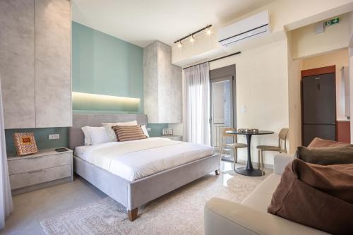 Modern Studio in Exarchia l Private Balcony