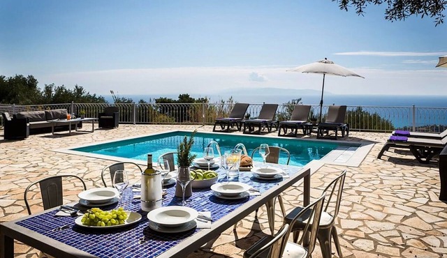 Modern Villa, A/C, Private Pool, Large Terraces & Balcony, Panoramic Sea Views - Nr Trapezaki Beach!