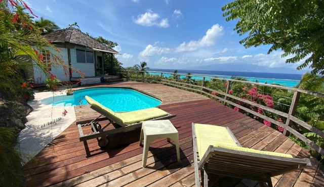 Moorea Happy Bungalow