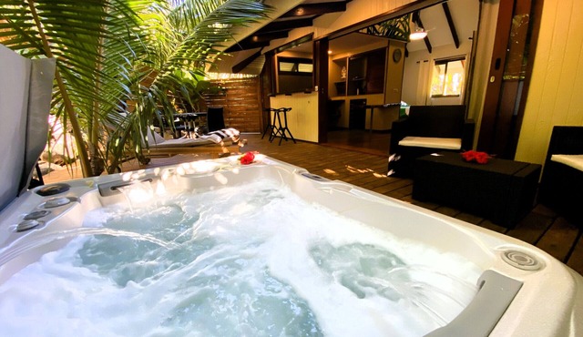 MOOREA - The SERENITY Creek spa