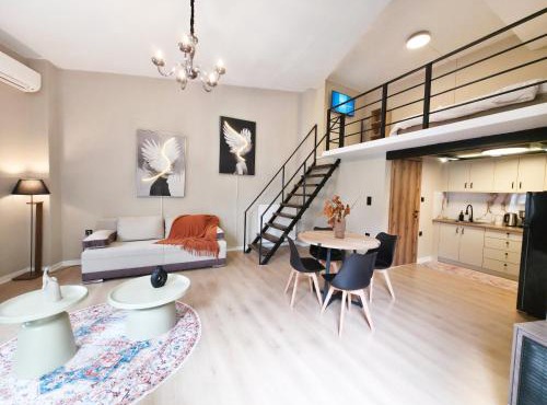 Mura Central Luxury Loft