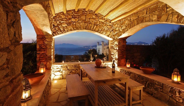 My Rental Homes - Villa Hurmuses, 15-minute walk from Mykonos town, with pool