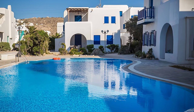 Mykonos Pool House 9 shared pool - My Rental homes