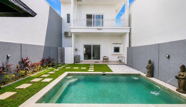 Nawati Villa 3BR with Private Pool in heart of Ungasan Uluwatu Bali