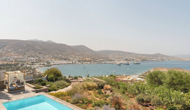 Near Parikia |4BR Villa w/Pool & View | Mirabilia