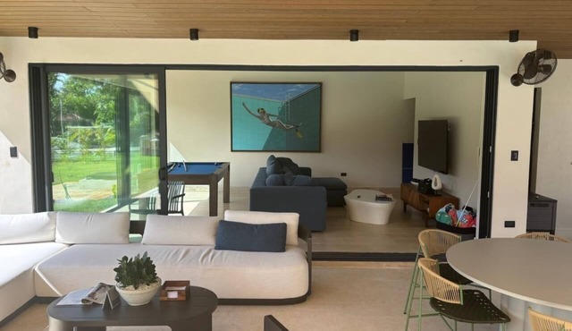 Newly renovated Perfect 4-bedroom villa with AC in marvelous La Romana