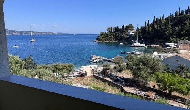 Nikolas sea view studios Agnibay