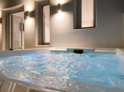 Nohēme Luxury Suites