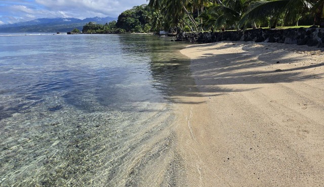 Noha Lodge - Private beach