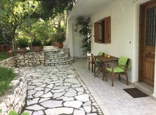 ntinas house