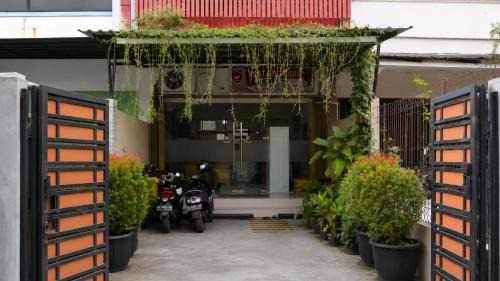 Nusantara Tajur Bogor Hostel By Reccoma