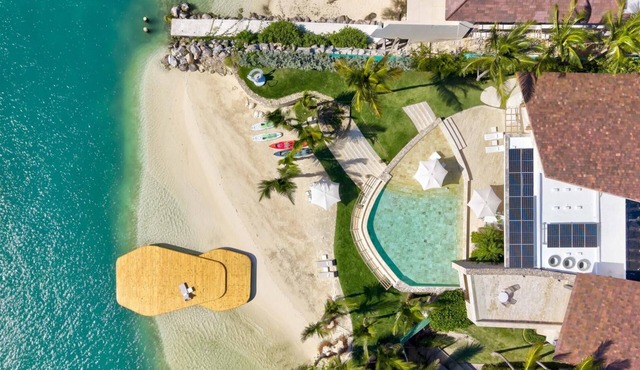 Oceania - Unique Beachfront Villa in Cap Cana