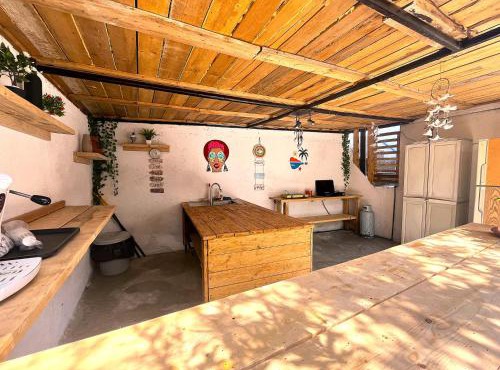 Old Beach Vlora Hostel