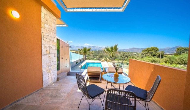 Oleas Suite Moon & Private Pool