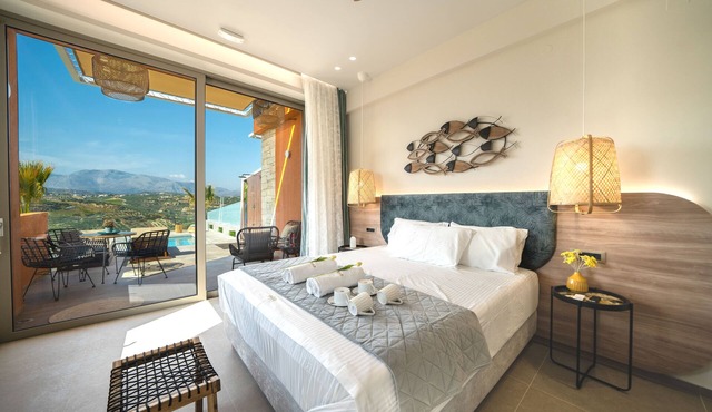 Oleas Suite Sun & Private Pool