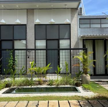 Olive Athena Guesthouse