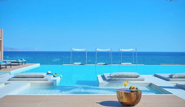 Oros Luxury Beach Resort