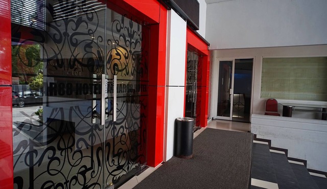 OYO 1477 Athar 88 Hotel