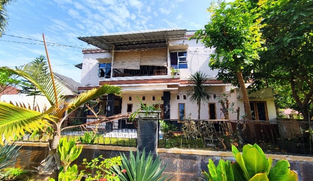 OYO 90633 Graha Dirham Homestay