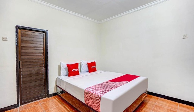 OYO Flagship 90899 Comfitel Siwalankerto AA6