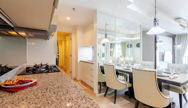 Padi Suites Casa Grande, 2BR Apartment Mall Access