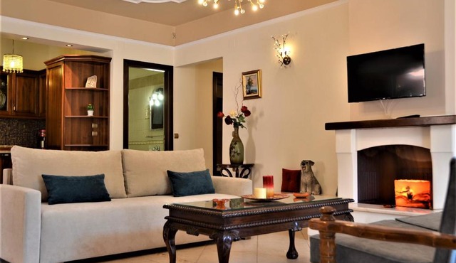Pagiatakis Suites