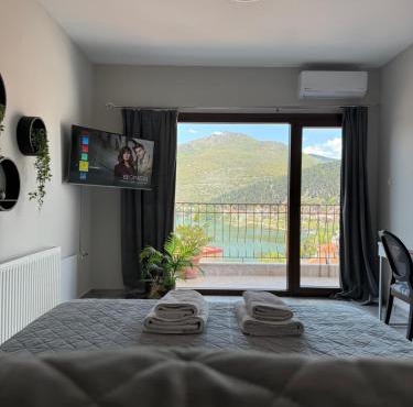 Panoramic suite