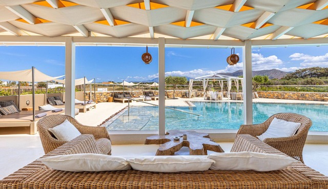 Paradise Island Villas