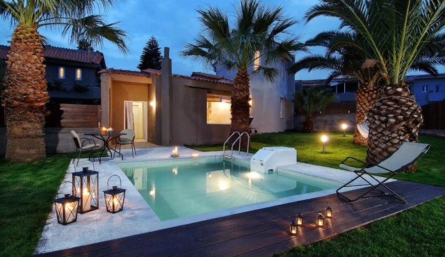 Paradise Island Villas