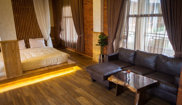 Pariban Hotel
