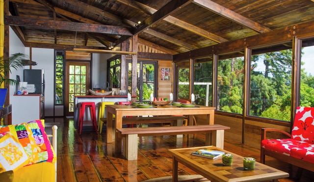 Peaceful 2-bedroom in Arue with an amazing view for a relaxing getaway